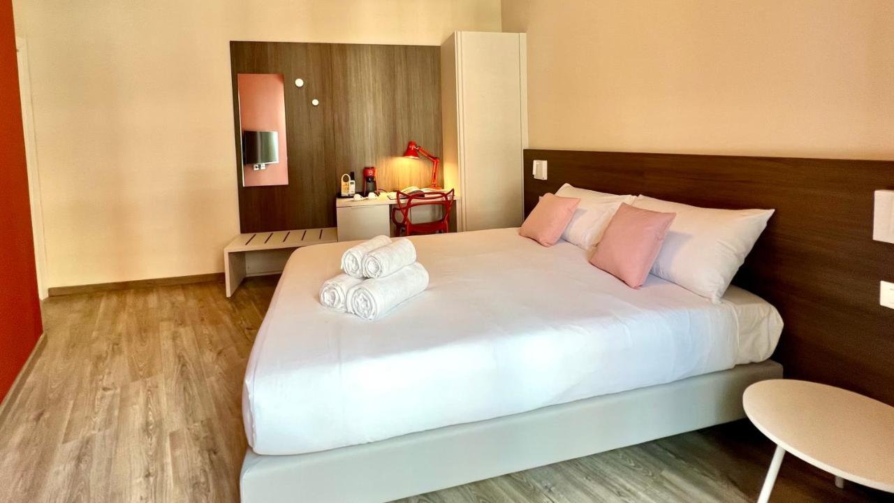 Arkadia 2.0 Hotel Каляри Екстериор снимка